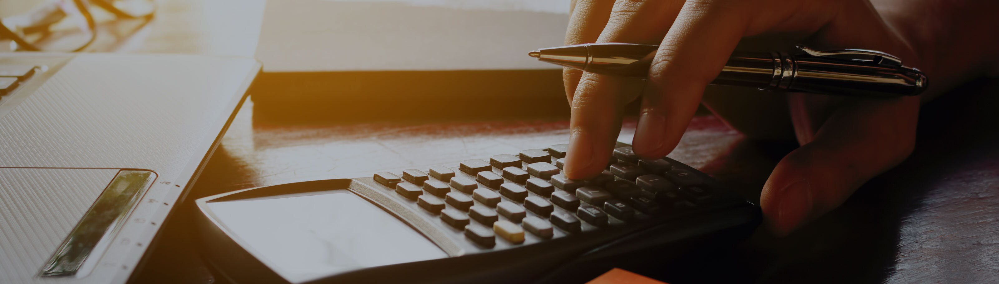 Manage monthly expenses